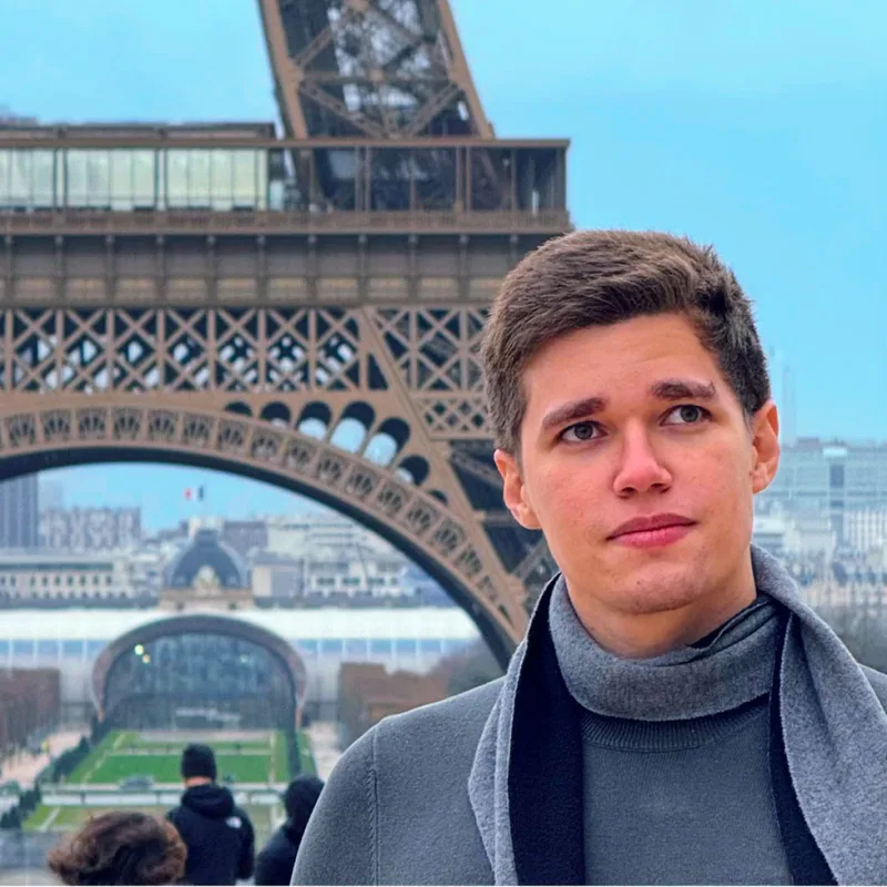 Elton Viana in Paris